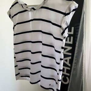 Abercrombie & Fitch Top